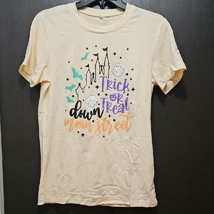 Cream Halloween Graphic Tee